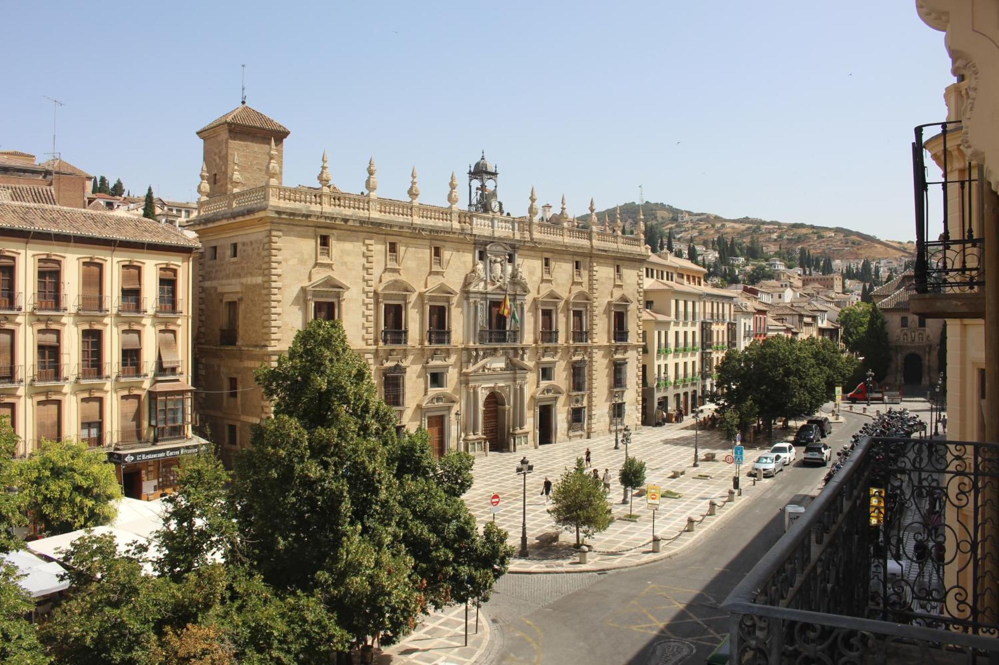 Taracea Suites Plaza Nueva 格拉纳达 外观 照片